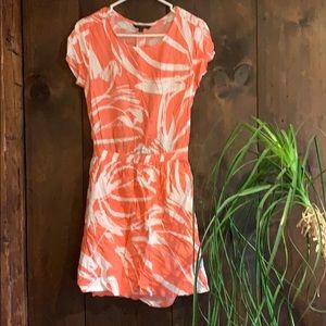 Short sleeve dress